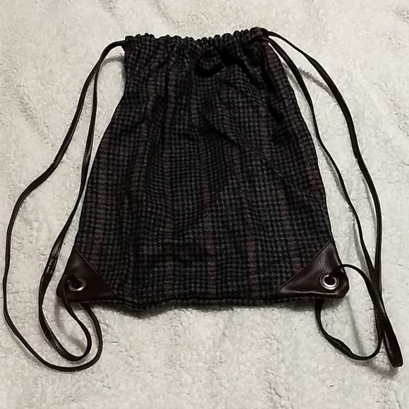Drawstring backpack - Picture 1 of 2